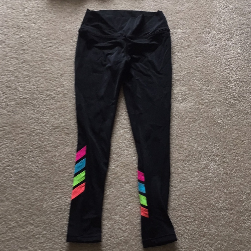 Legging with mesh and rainbow stripes
